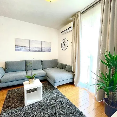 Emili Apartmán
