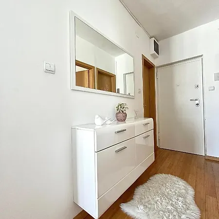 Emili Apartamento Zadar